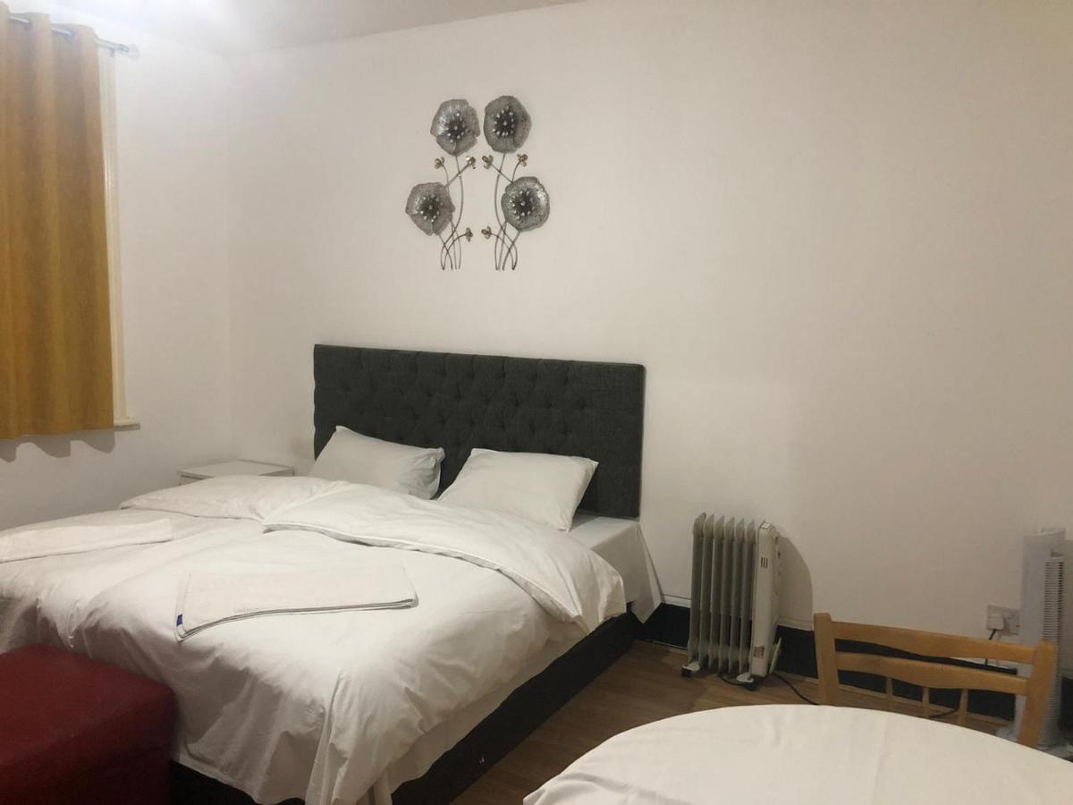 Oyo 94 Bricklane Studio Flats Hotel London Ngoại thất bức ảnh