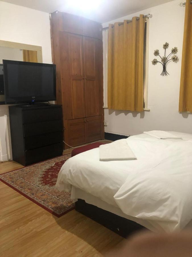 Oyo 94 Bricklane Studio Flats Hotel London Ngoại thất bức ảnh